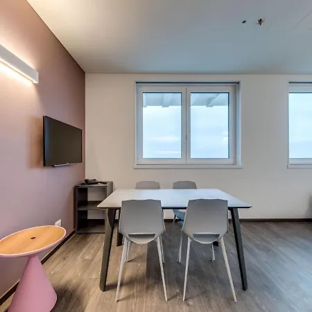 Appartement Pleasant In Near Mestre Train Station Venetië